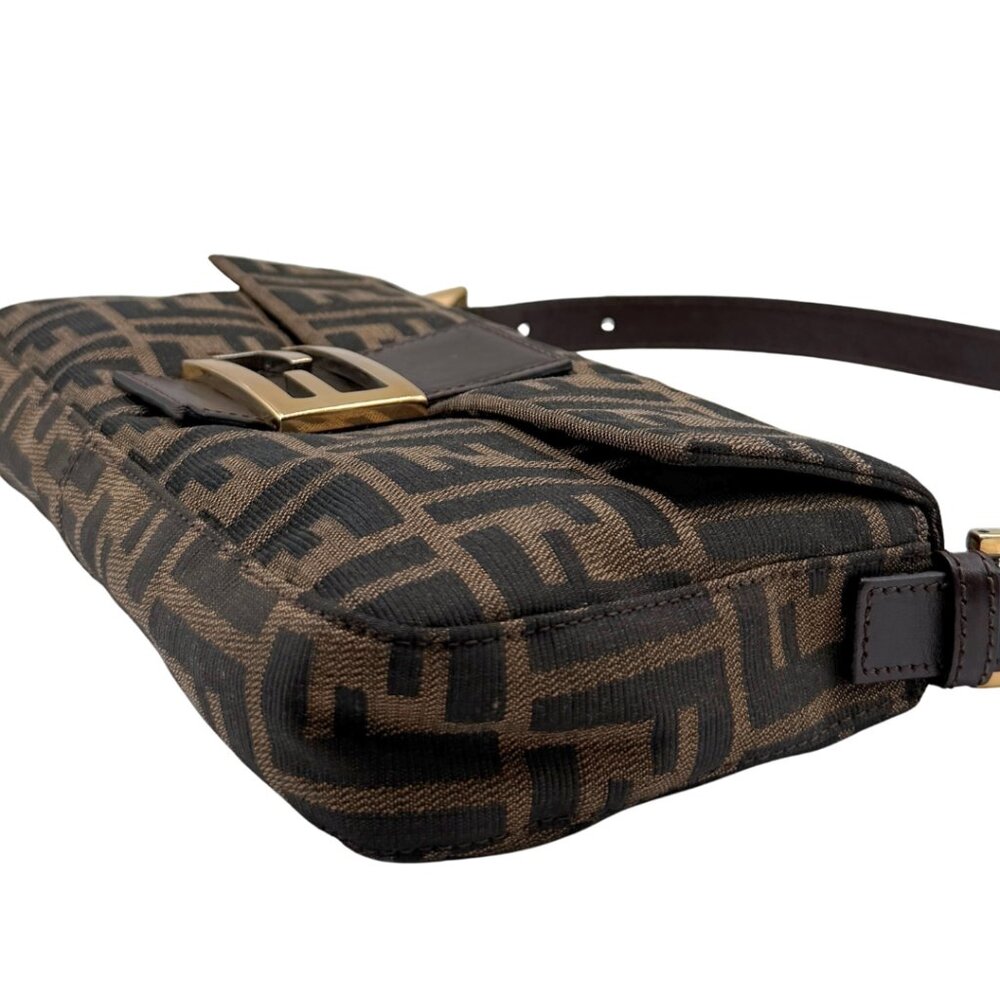 •SOLD•Vintage FENDI Zucca Baguette with Rare Gold Hardware - Picture 4 of 11